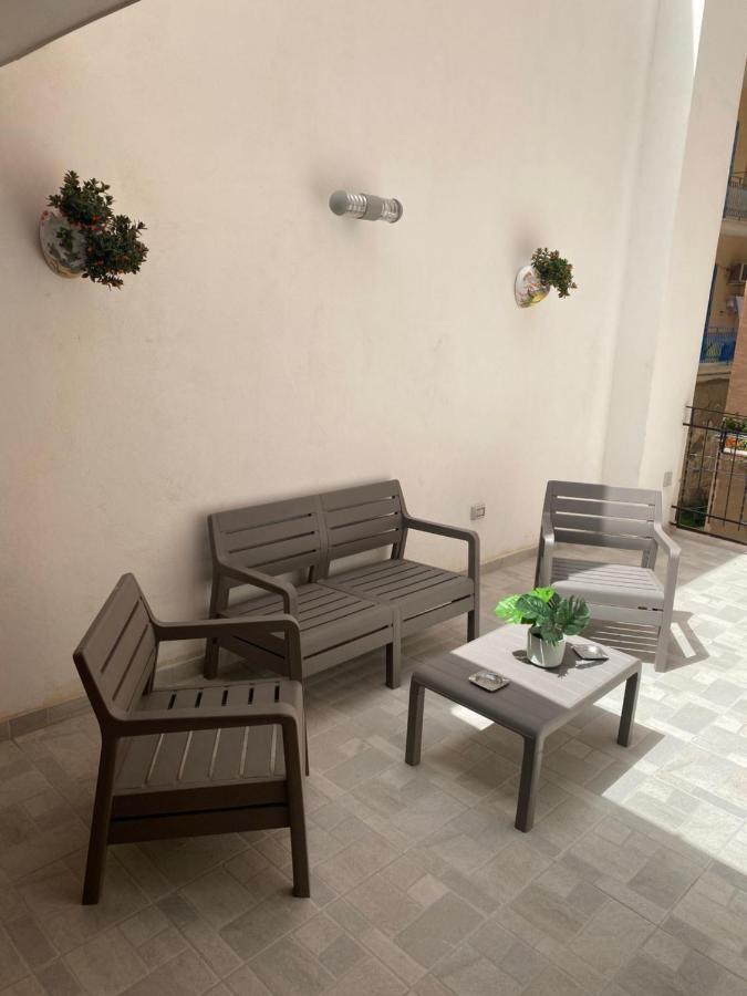 I Parrini Bed and Breakfast Porto Empedocle Buitenkant foto