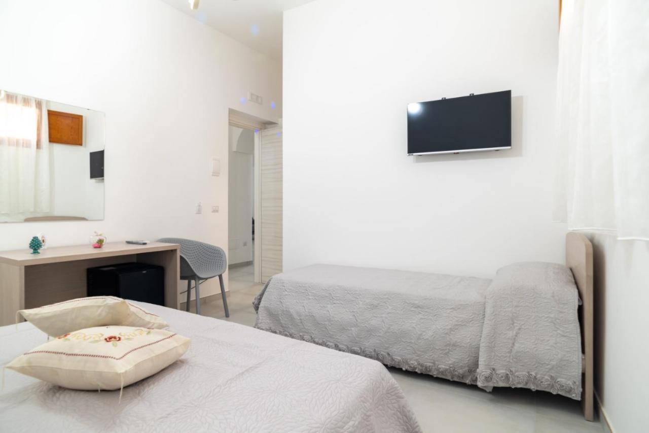 I Parrini Bed and Breakfast Porto Empedocle Buitenkant foto