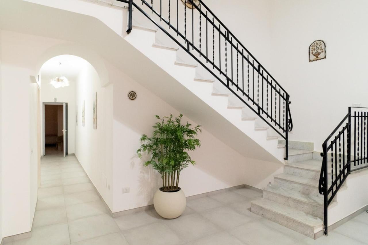 I Parrini Bed and Breakfast Porto Empedocle Buitenkant foto